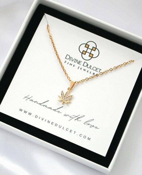 ✨Iconic Gold Cannabis Leaf Necklace